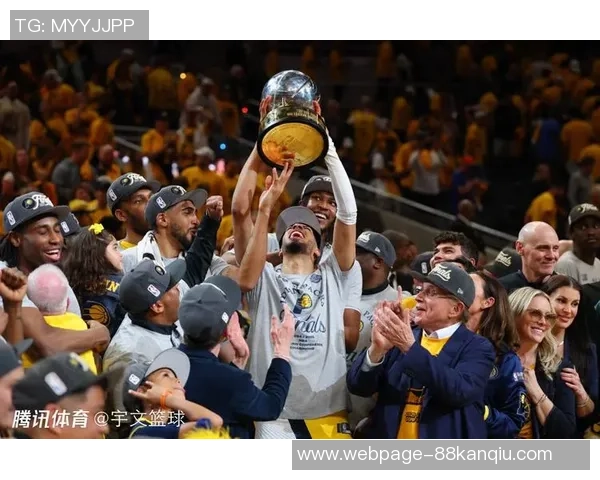 2014年总决赛勇士与雷霆的巅峰对决回顾与精彩瞬间解析 2014年总决赛勇士与雷霆的巅峰对决回顾与精彩瞬间解析